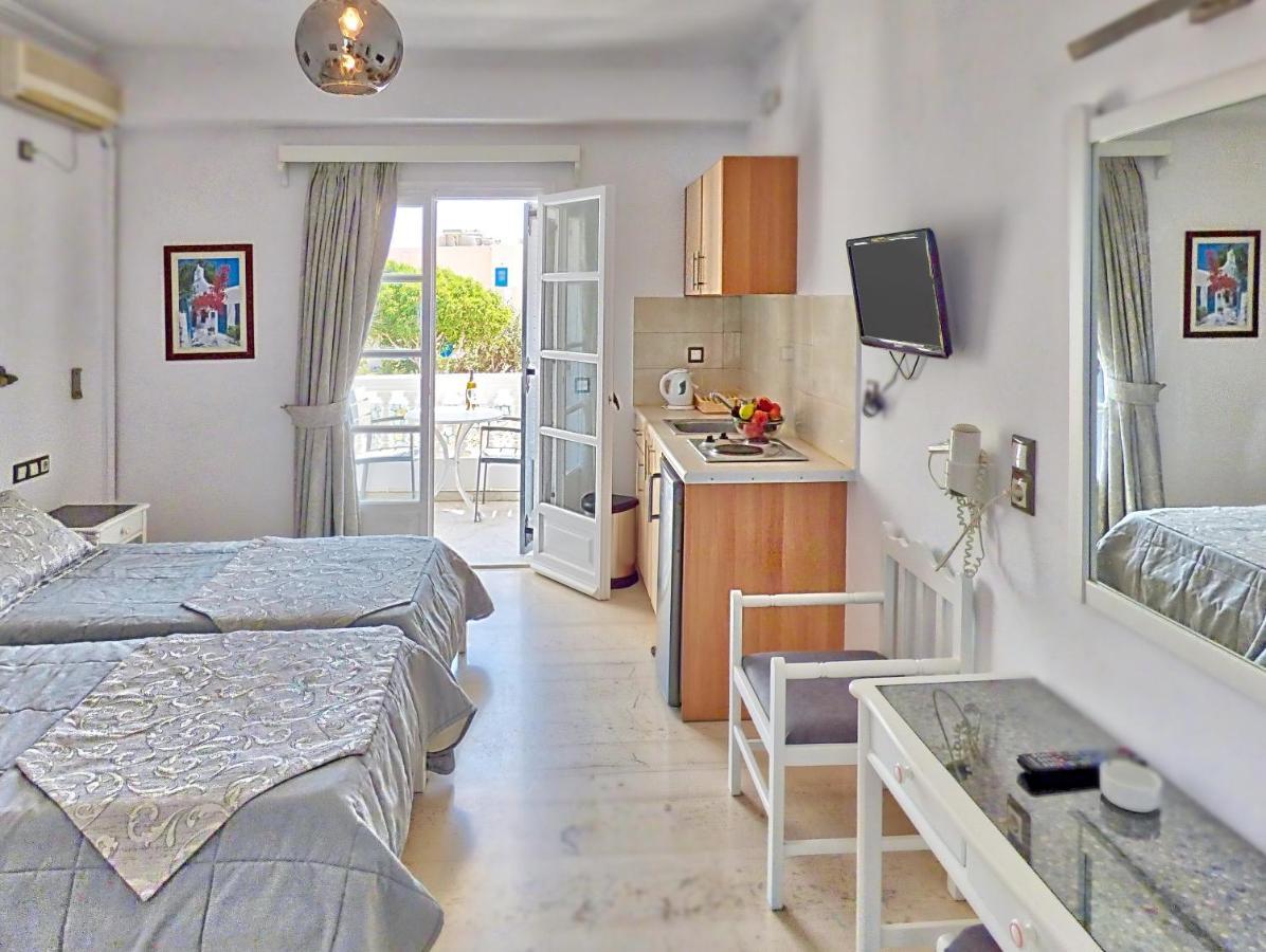 Avraki Hotel Kamári Kültér fotó