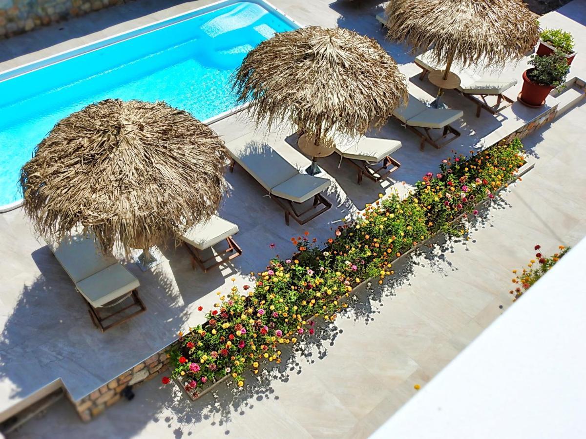Avraki Hotel Kamári Kültér fotó