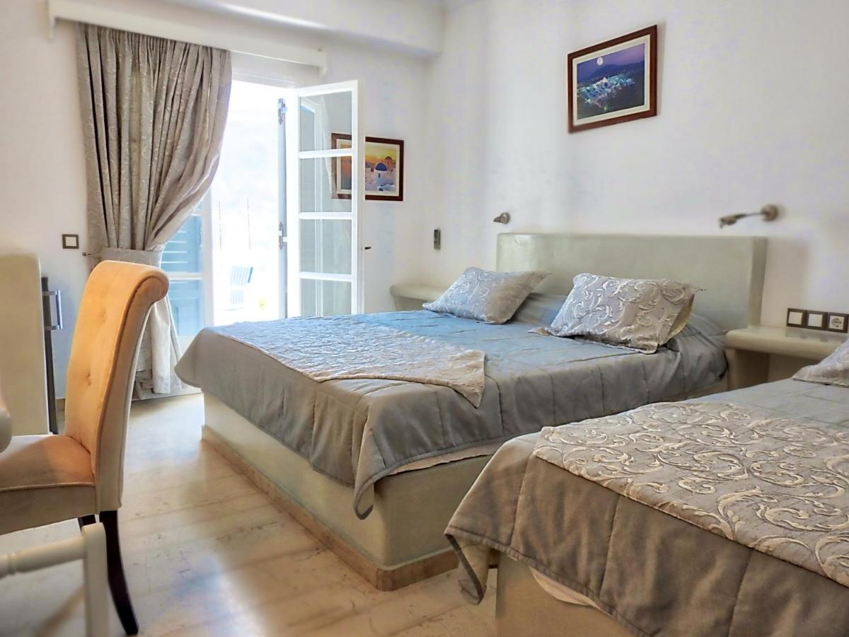 Avraki Hotel Kamári Kültér fotó