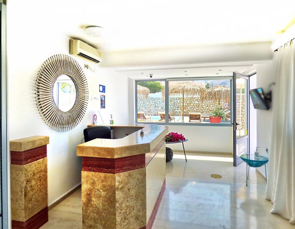 Avraki Hotel Kamári Kültér fotó
