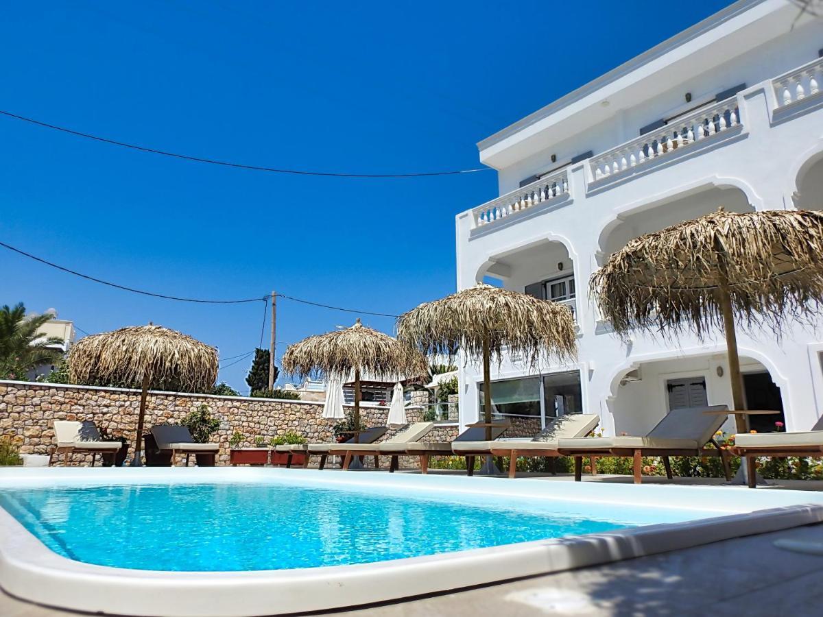 Avraki Hotel Kamári Kültér fotó