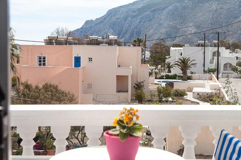 Avraki Hotel Kamári Kültér fotó