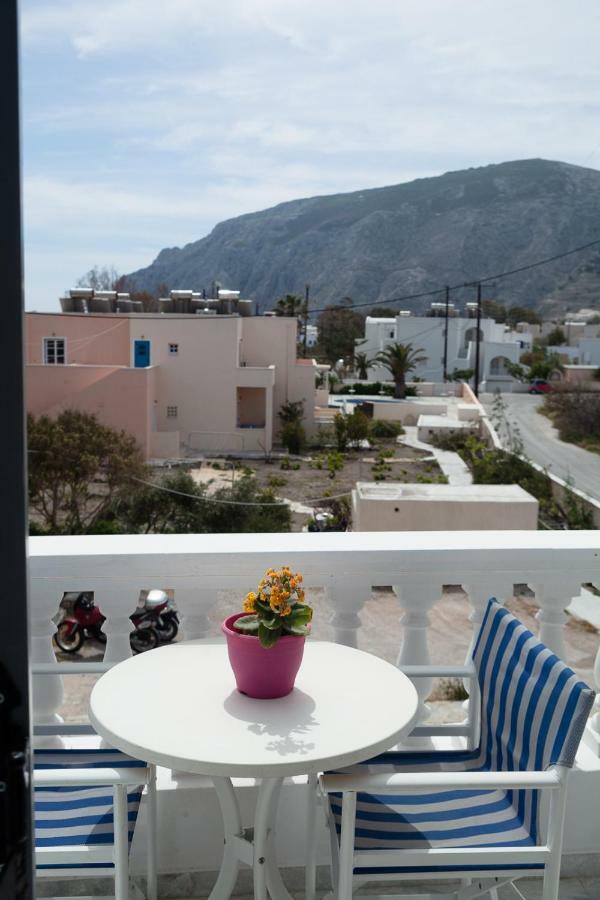 Avraki Hotel Kamári Kültér fotó